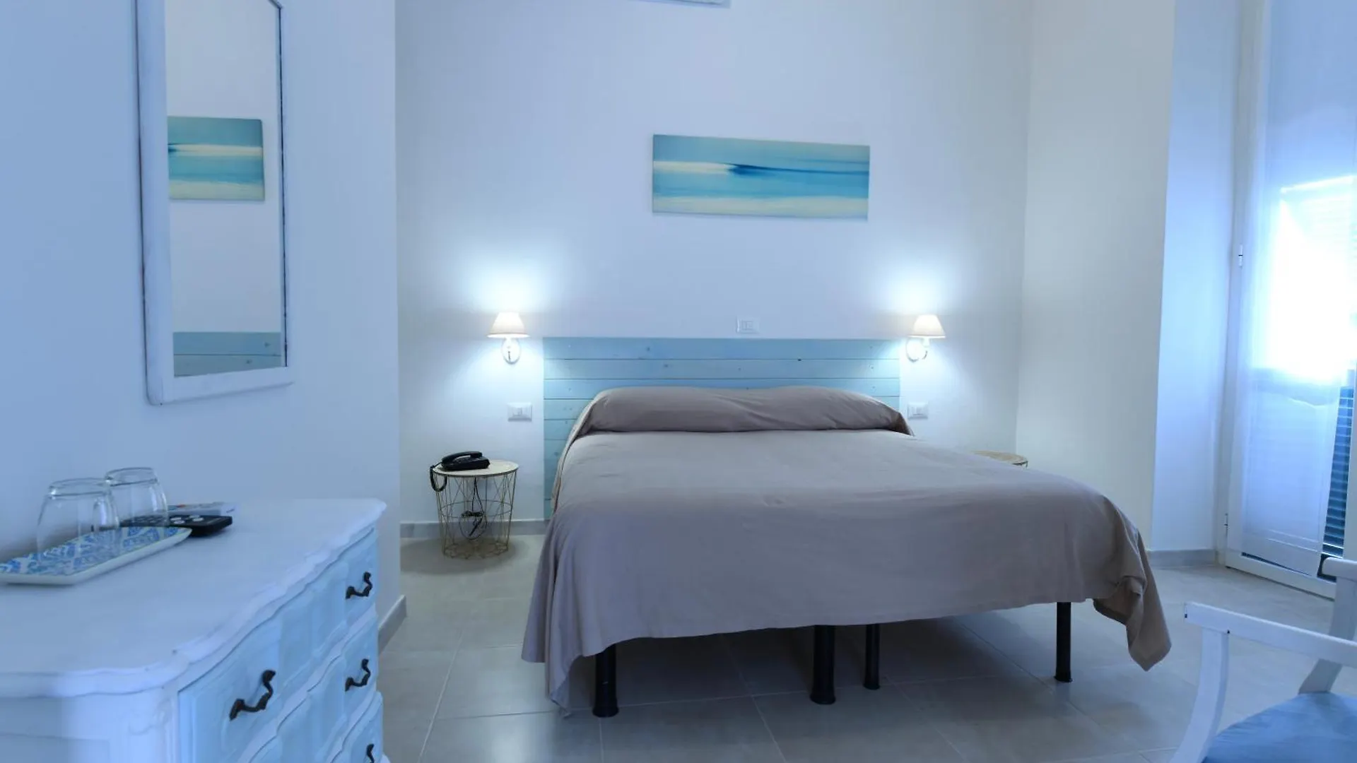 Hotel La Tavernetta Varraze 2*,